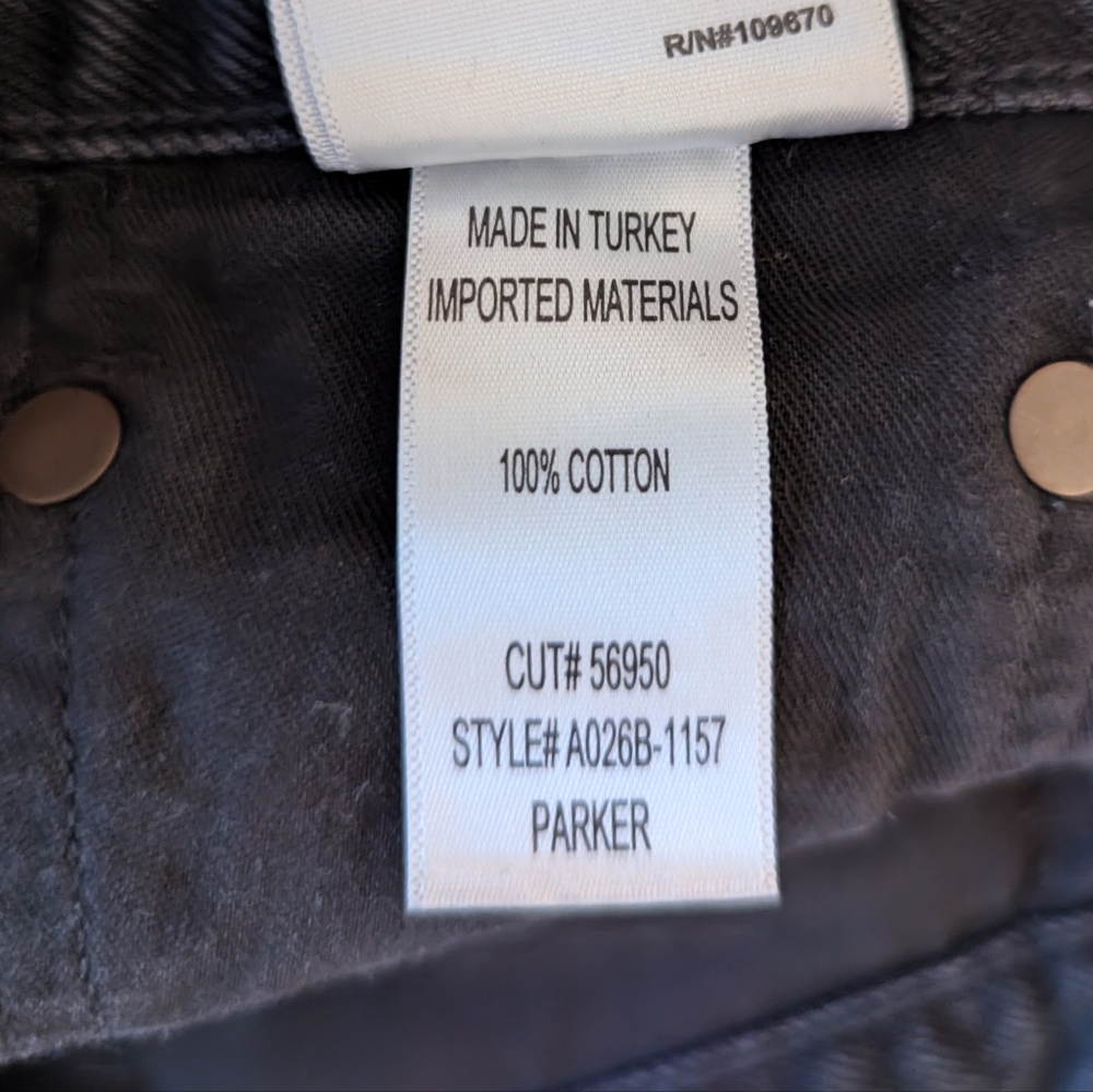Agolde Parker Shorts - Picture 6 of 9